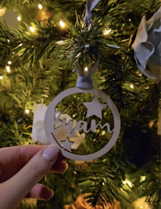 houten kerstballen gemaakt met de xTool M1