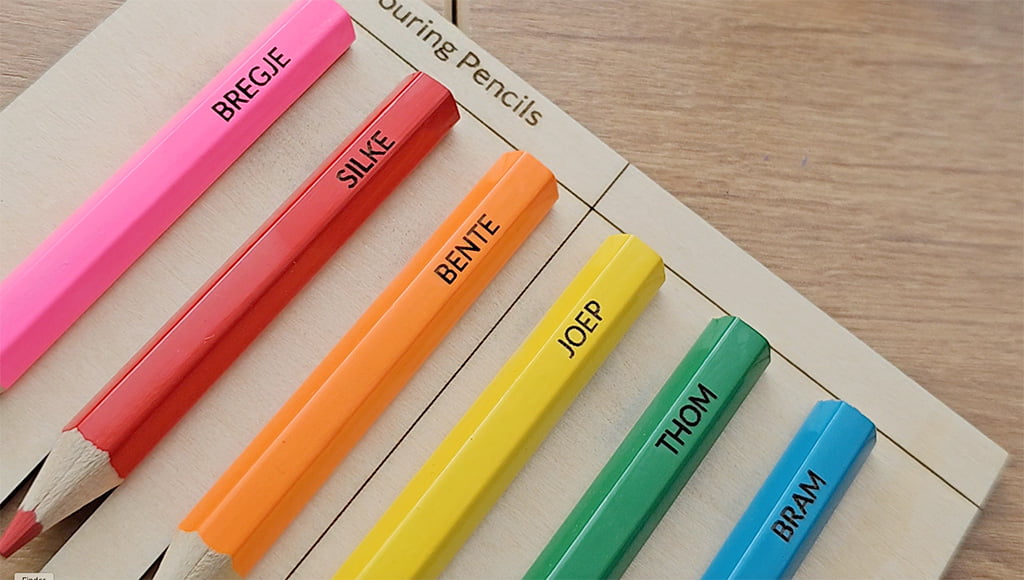 gegraveerde potloden met xTool M1